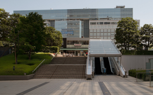 shinjuku_souternterrace-640x200